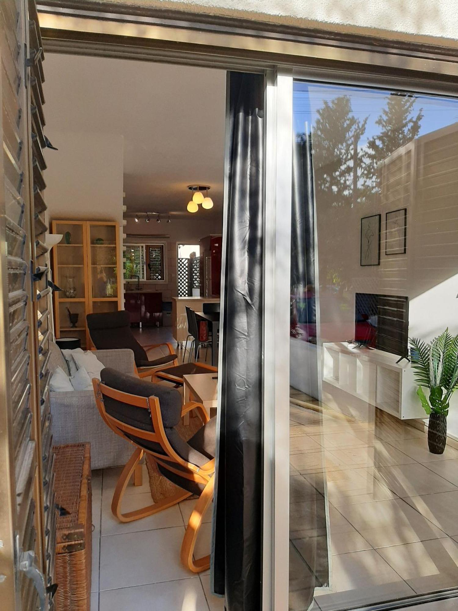 H&O Royal Townhouse In Center Paphos Apartment Exterior foto